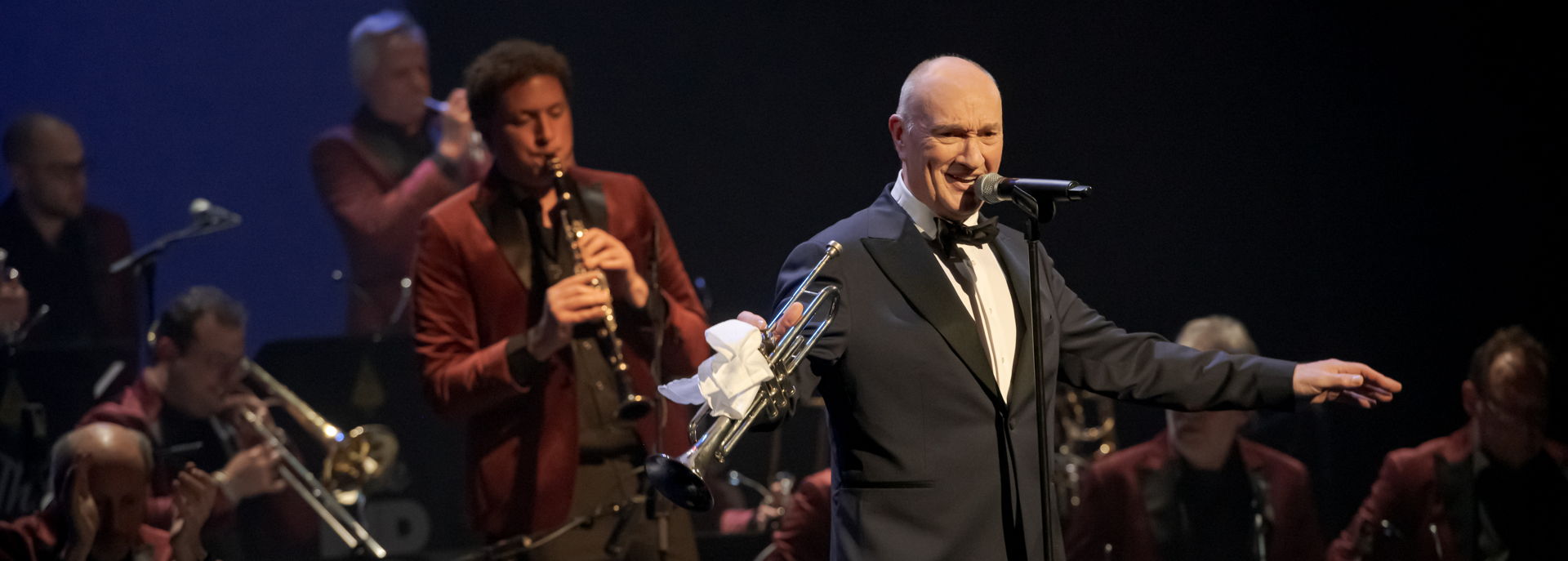 Henk Poort  -Singing with a Big Band - 2022 in De Tamboer