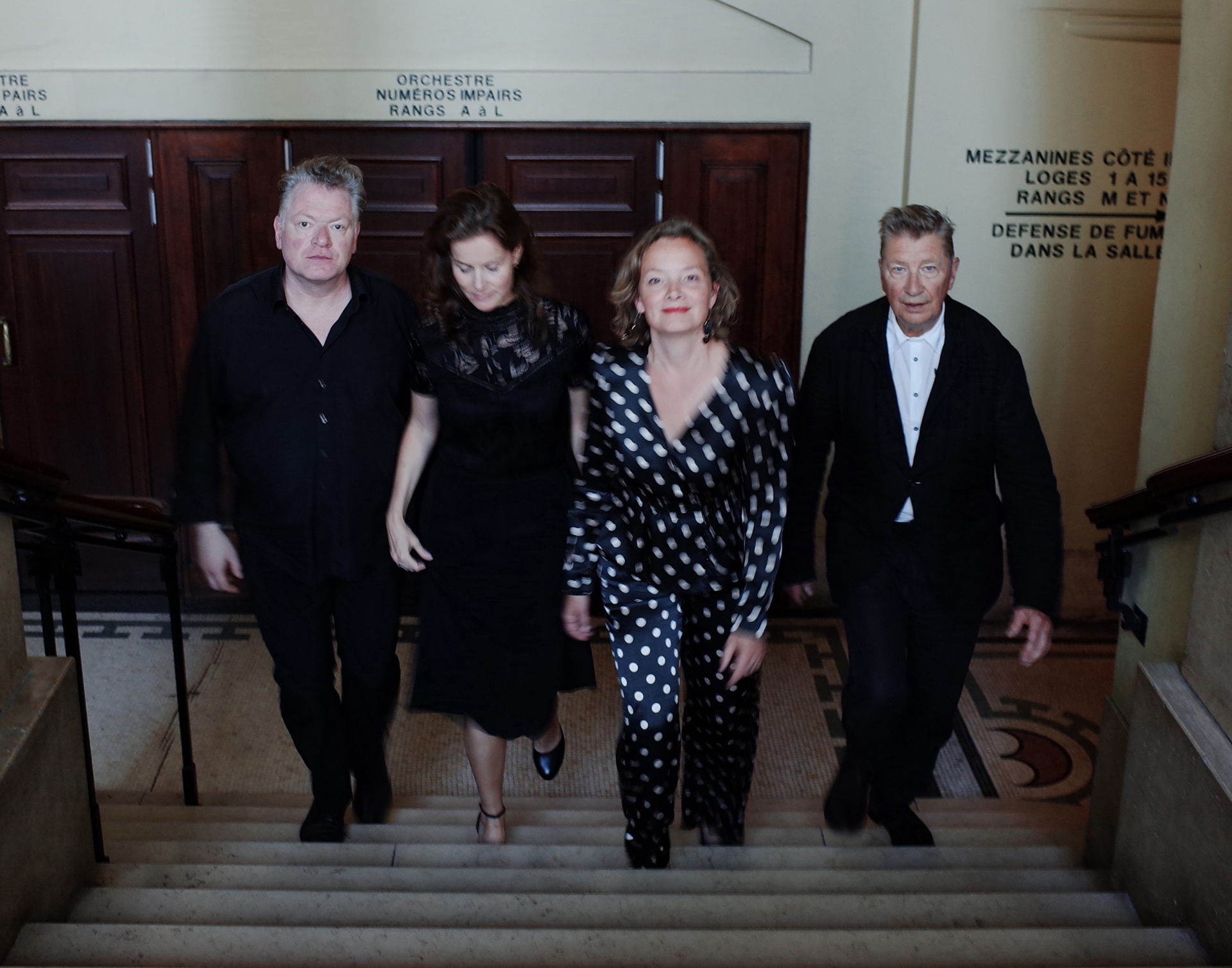 Het Avalanche Quartet, bestaande uit Henk Hofstede, Marjolein van der Klauw, Arwen Linnemann en Pim Kops, brengt een nieuw theaterprogramma rondom het werk van de legendarische Leonard Cohen. 
