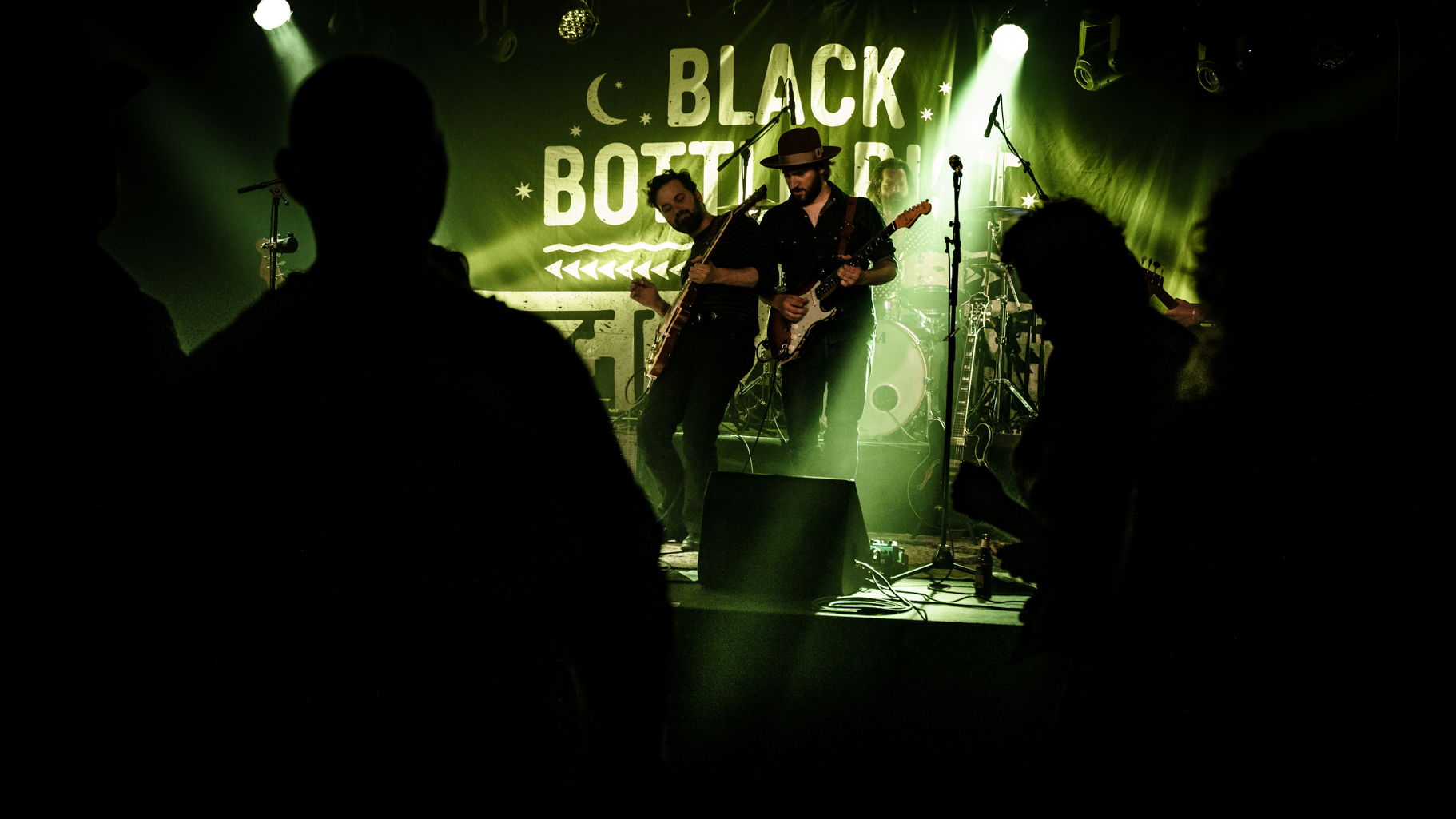 Black Bottle Riot op 16 oktober in het Podium, foto's door Photo Anya